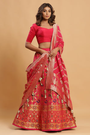 Buy Excellent Pink Banarasi Silk Lehenga Choli with Banarsai Silk Dupatta  at best price - Gitanjali Fashions