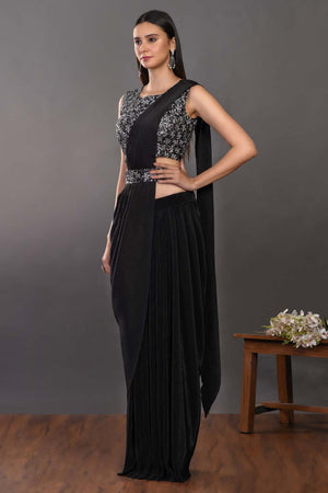 Buy Black Velvet Embroidery Crystal Sweetheart Neck Pleated Saree Gown For  Women by Sonaakshi Raaj Online at Aza Fashions.