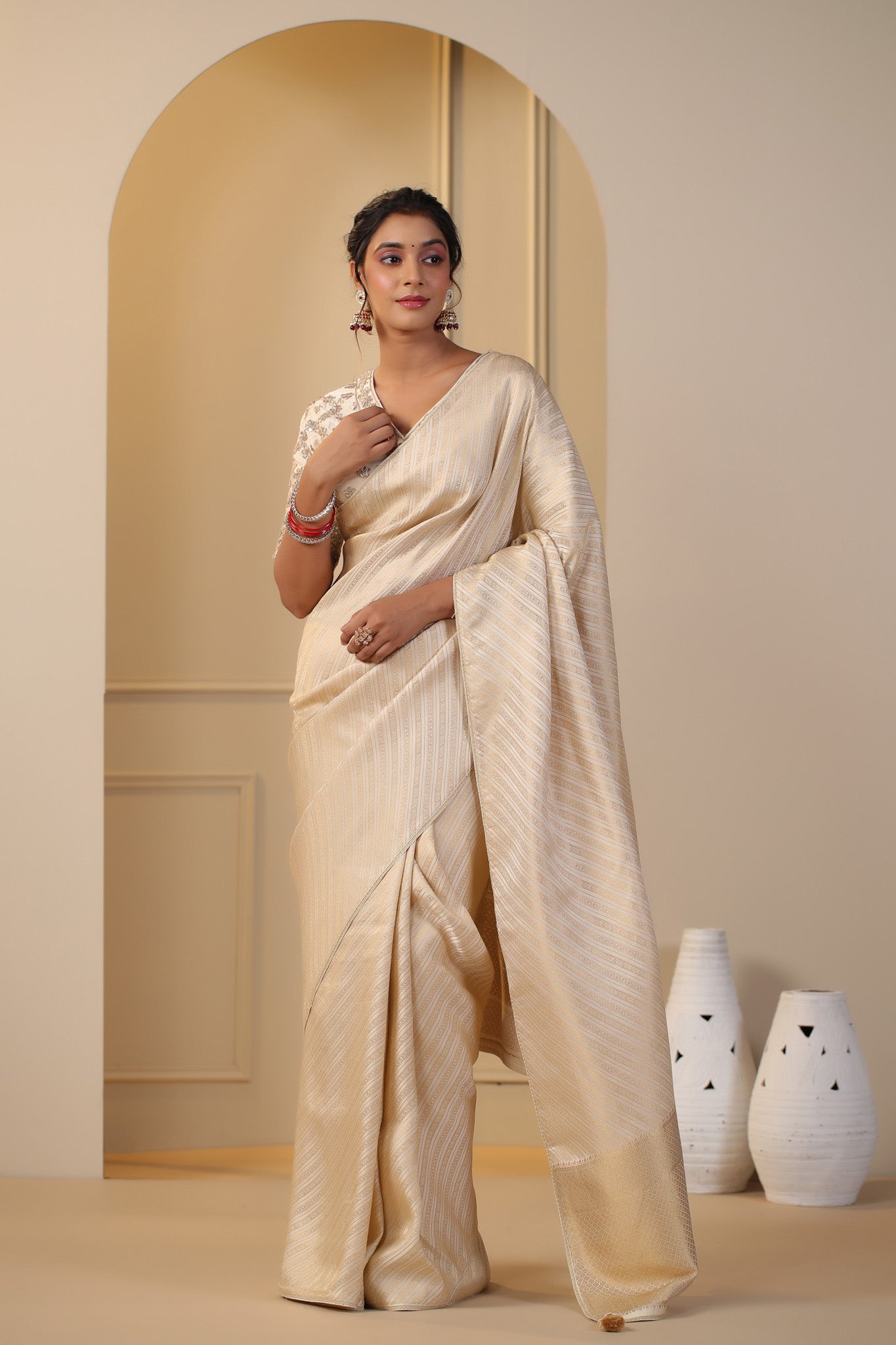 Popular Cream With Embroidery Lace Work Pure Organza Saree With Contrast  Blouse – Sachisabya