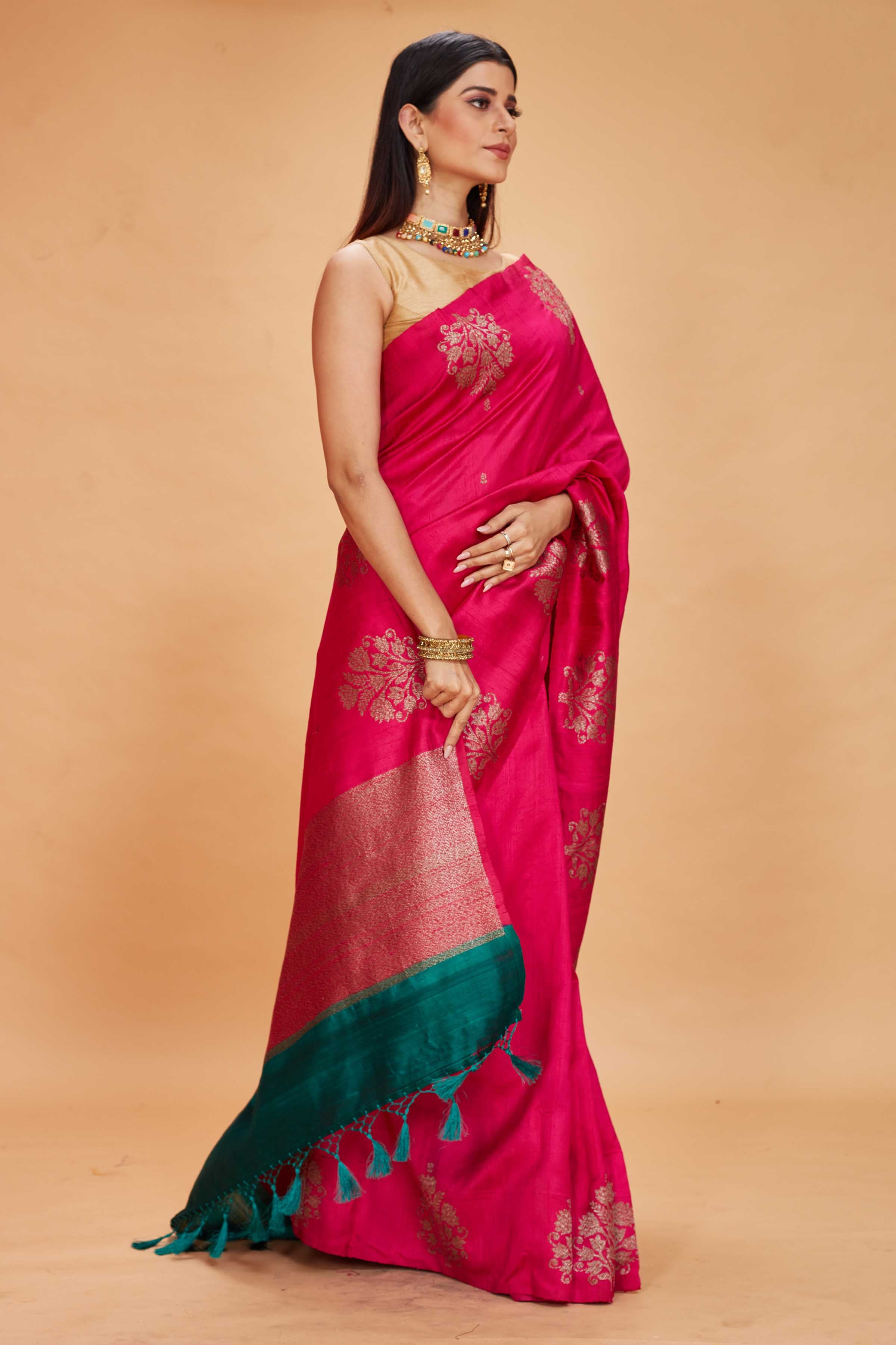  Buy pink tussar Banarasi sari online in USA with floral zari buta. Look your best on festive occasions in latest designer saris, pure silk sarees, Kanjivaram silk sarees, handwoven saris, tussar silk sarees, embroidered saris from Pure Elegance Indian clothing store in USA.-side 