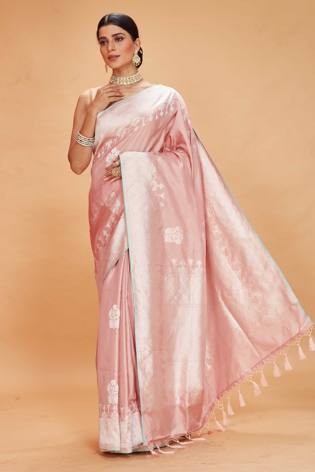 Buy powder pink Katan Banarasi saree online in USA with zari border. Look your best on festive occasions in latest designer saris, pure silk sarees, Kanjivaram silk sarees, handwoven saris, tussar silk sarees, embroidered sarees from Pure Elegance Indian clothing store in USA.-full view