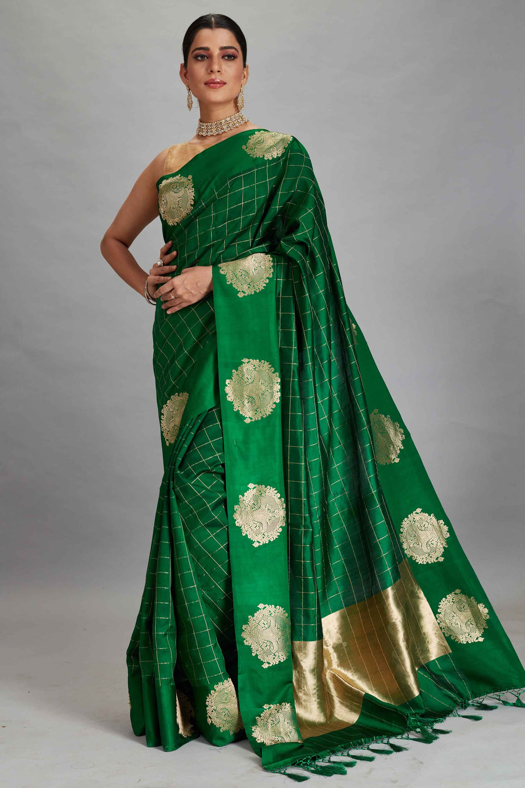 Shop bottle green check silk Banarasi sari online in USA with zari motifs border. Look your best on festive occasions in latest designer sarees, pure silk sarees, Kanjivaram silk saris, handwoven saris, tussar silk sarees, embroidered saris from Pure Elegance Indian clothing store in USA.-full view