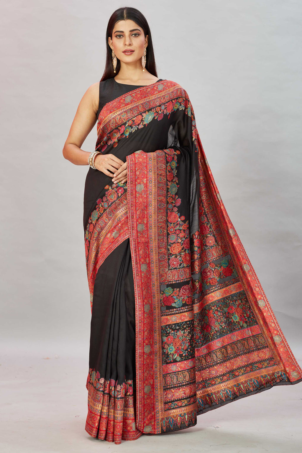 Buy stunning black Kani weave saree online in USA with red border. Look your best on festive occasions in latest designer sarees, pure silk sarees, Kanjivaram silk saris, handwoven saris, tussar silk sarees, embroidered saris from Pure Elegance Indian clothing store in USA.-full view