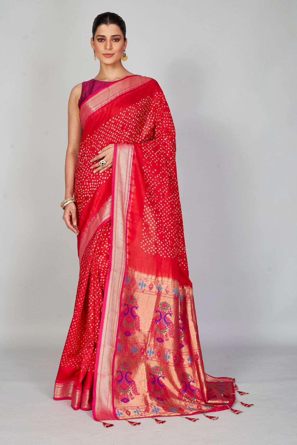 Shop red Bandhej silk saree online in USA with pink zari border. Look your best on festive occasions in latest designer saris, pure silk saris, Kanjivaram silk sarees, handwoven saris, tussar silk sarees, embroidered sarees from Pure Elegance Indian clothing store in USA.-full view