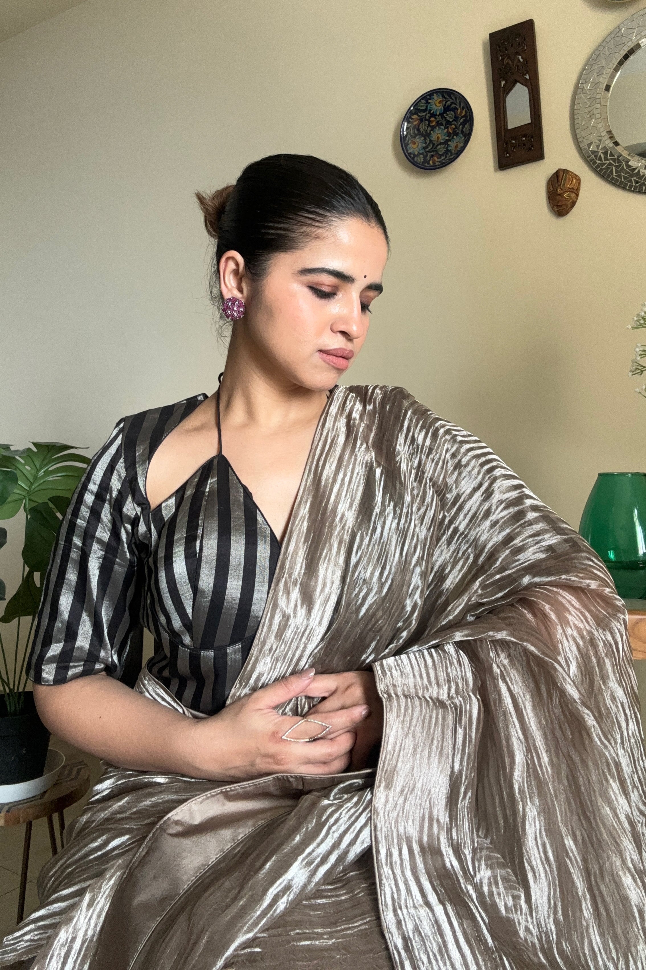 Buy silver crushed tissue saree online in USA with black silver stripes blouse. Look your best on festive occasions in latest designer saris, pure silk saris, Kanjivaram silk sarees, handwoven saris, tussar silk sarees, linen sarees,  summer sarees from Pure Elegance Indian clothing store in USA.-closeup