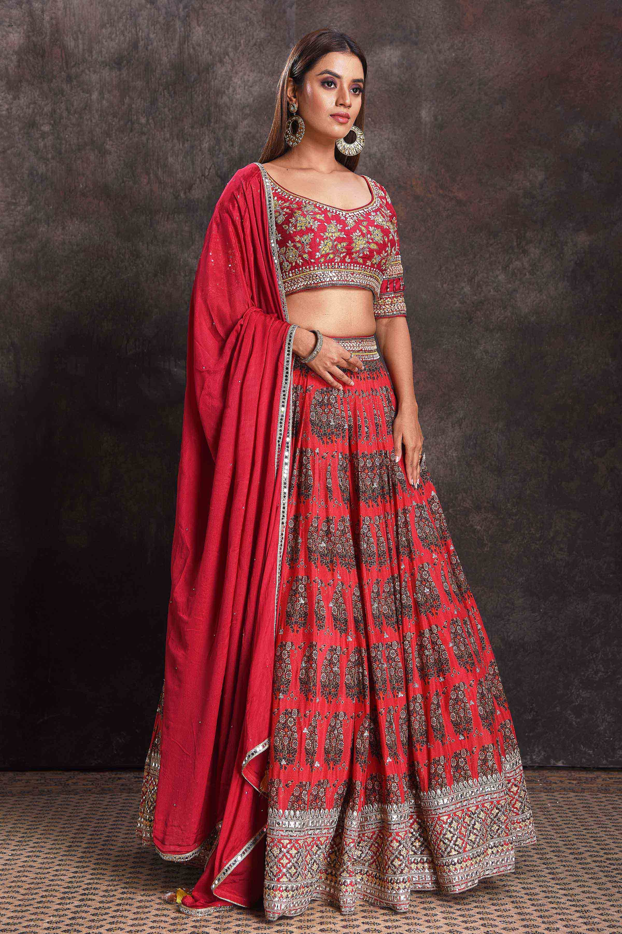 Elegant Tomato Red Wedding Lehenga Choli