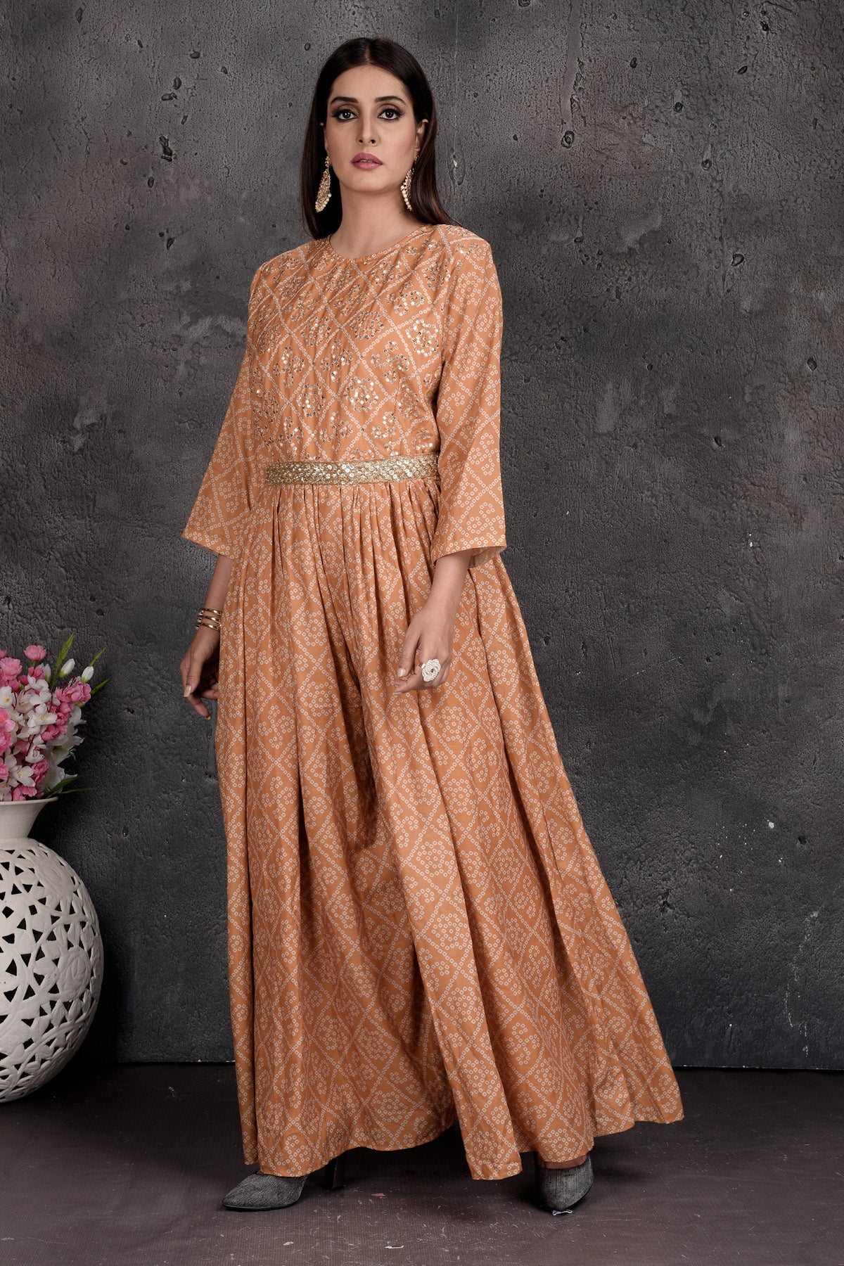 Shop stunning beige bandhej print jumpsuit online in USA. Set a fashion statement at parties in designer Indian dresses, Anarkali suits, designer lehengas, gowns, Indowestern dresses from Pure Elegance Indian fashion store in USA.-side