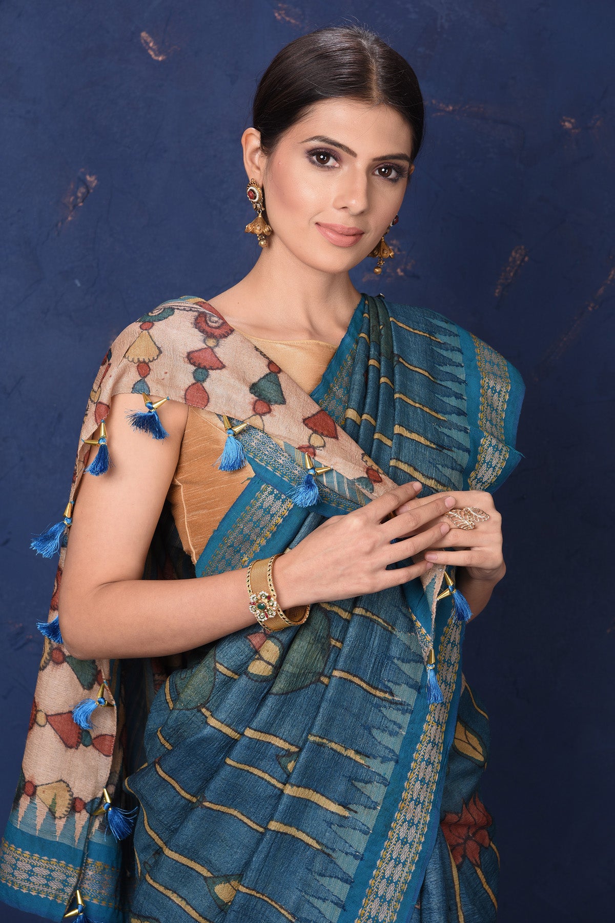 Buy online Pure Soft Silk Saree With Floral Kalamkari Print & Rich Pallu-  Blue-AF1638