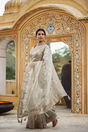 Buy silver embroidered organza silk saree online in USA with blouse. Make a fashion statement at weddings with stunning designer sarees, embroidered sarees with blouse, wedding sarees, handloom sarees from Pure Elegance Indian fashion store in USA.-pallu