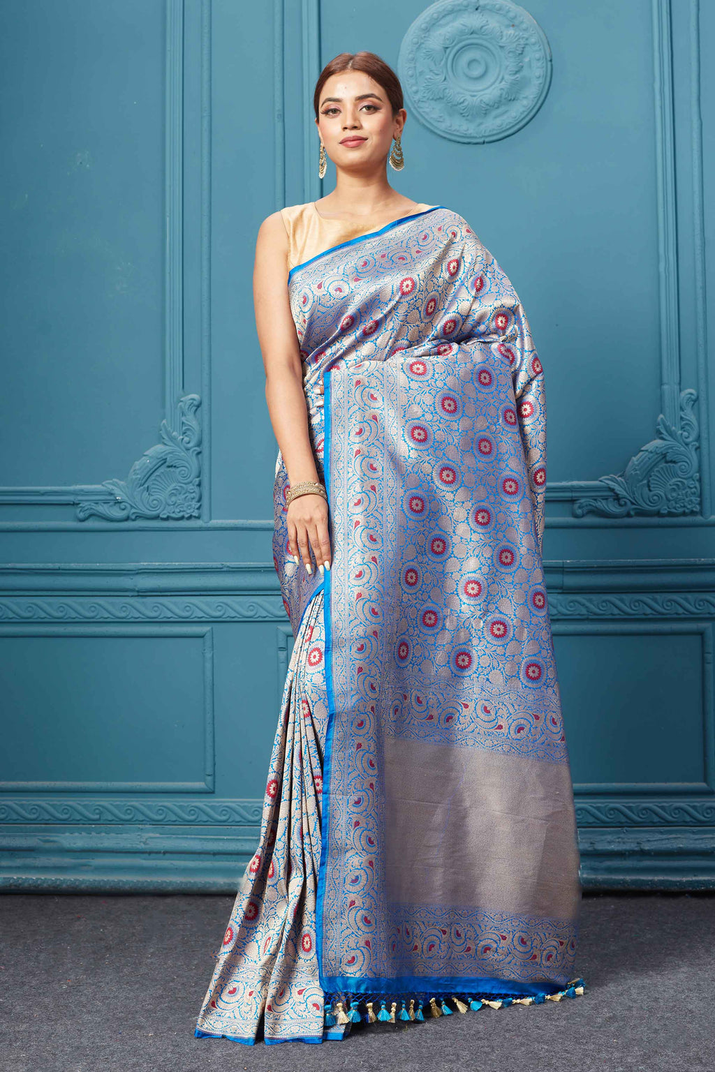 Shop blue Katan silk Banarasi sari online in USA with zari minakari jaal. Keep your ethnic wardrobe up to date with latest designer saris, pure silk sarees, Kanchipuram silk sarees, handwoven silk sarees, tussar silk sarees, embroidered sarees from Pure Elegance Indian saree store in USA.-full view